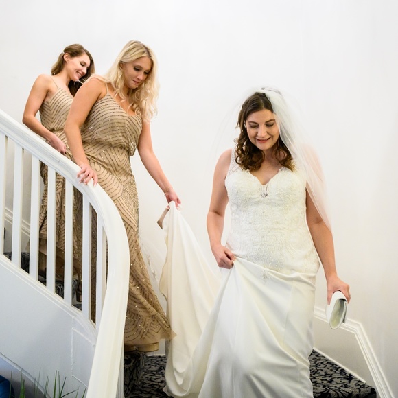 LIKE THIS PAGE TO REMEMBER MY CLOSET! - Picture 7 of 17